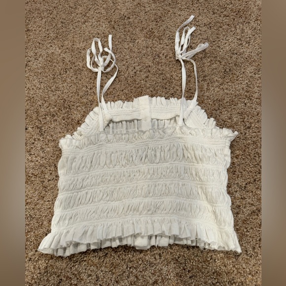 URBAN OUTFITTERS UO TULLA SMOCKED CAMI TOP M - Picture 2 of 4